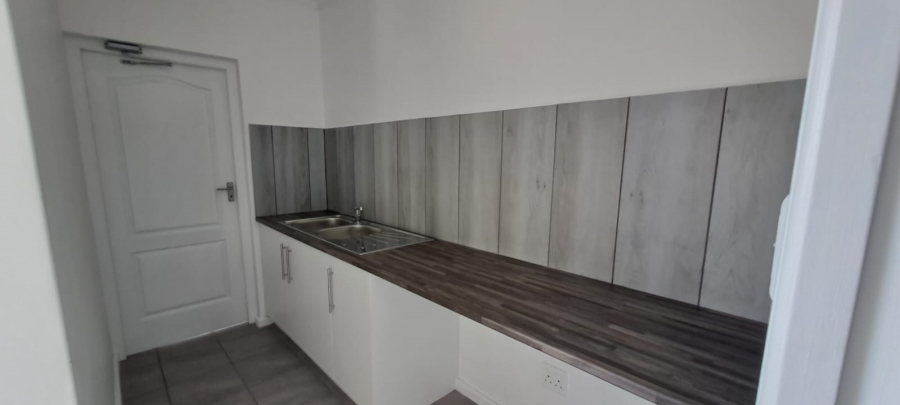 3 Bedroom Property for Sale in Laaiplek Western Cape